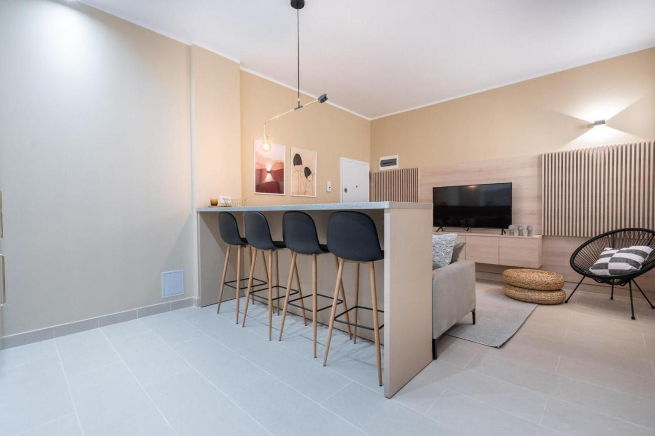 Fabulous Apartament With View In Calea Victoriei Bucharest Exterior photo
