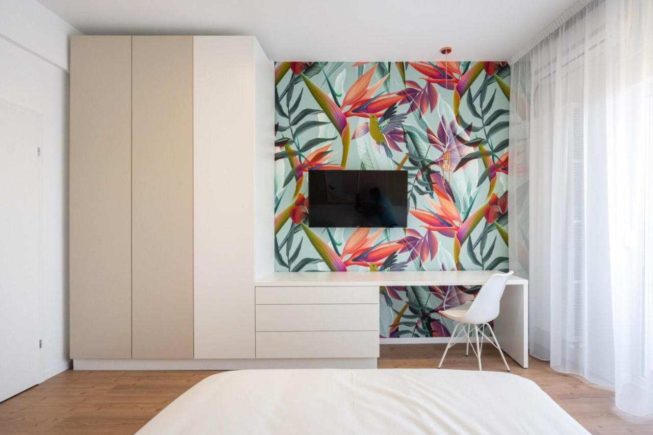 Fabulous Apartament With View In Calea Victoriei Bucharest Exterior photo